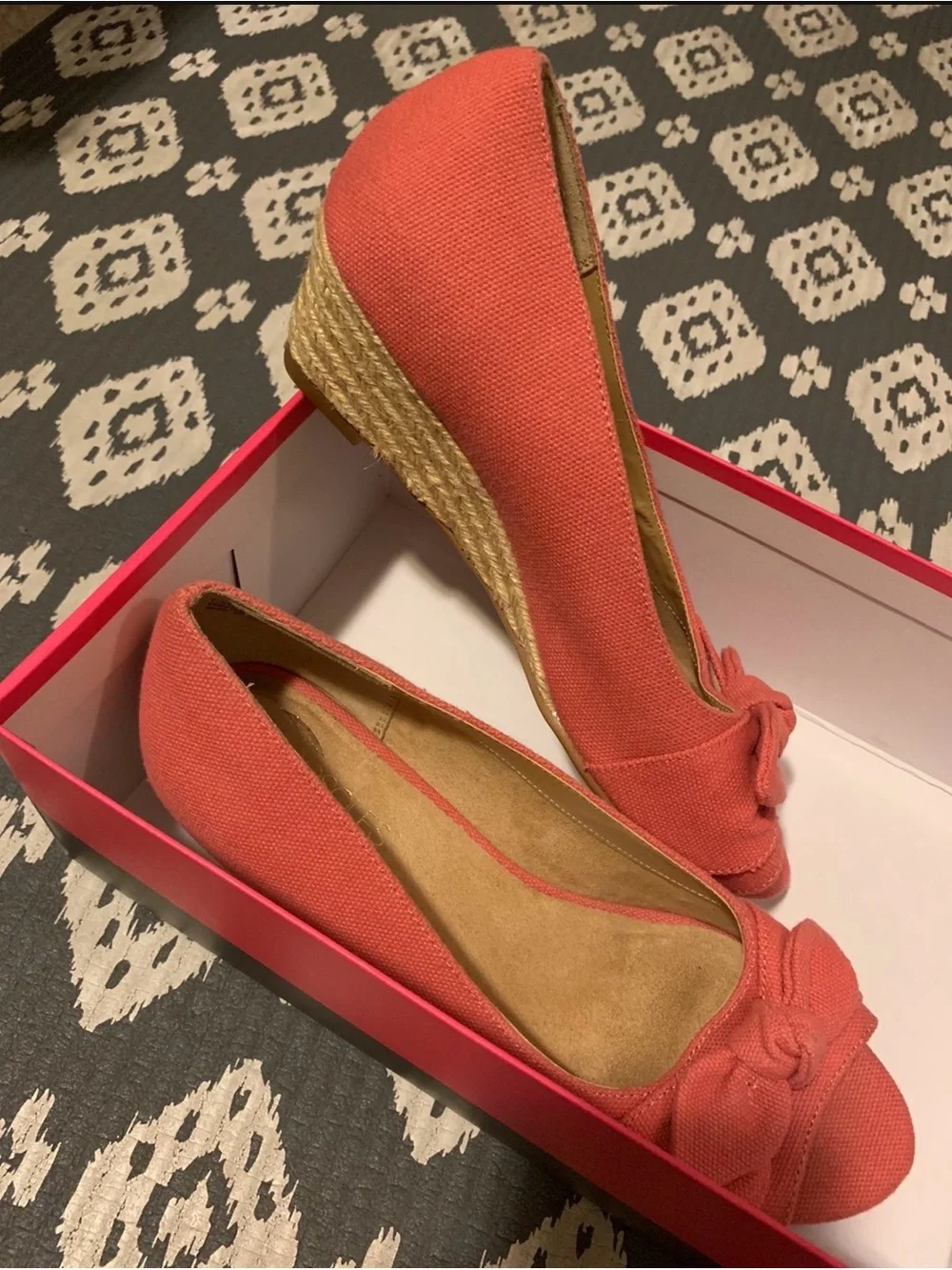 AEROSOLES Coral Canvas Espadrille Ballet Flat with Knot
